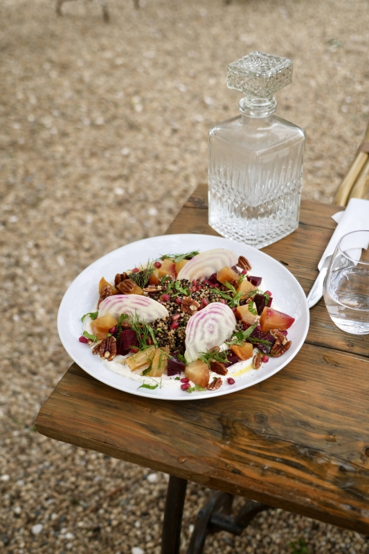 Le restaurant - Carnets de voyage - Lorgues - manger a LORGUES